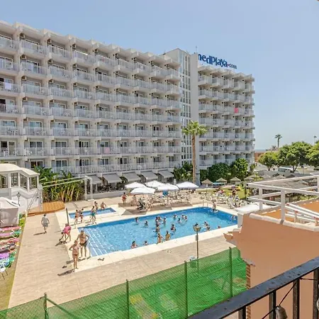 Apartment Benalroma Spacious 50 Mt From The