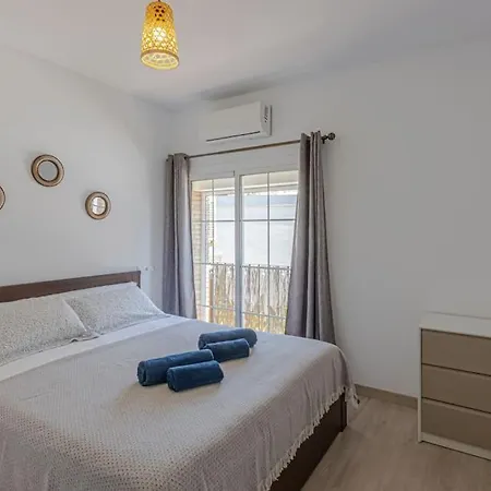 Apartment Benalroma Spacious 50 Mt From The *